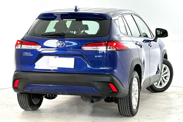 2024 Toyota Corolla Cross GX MXGH10R