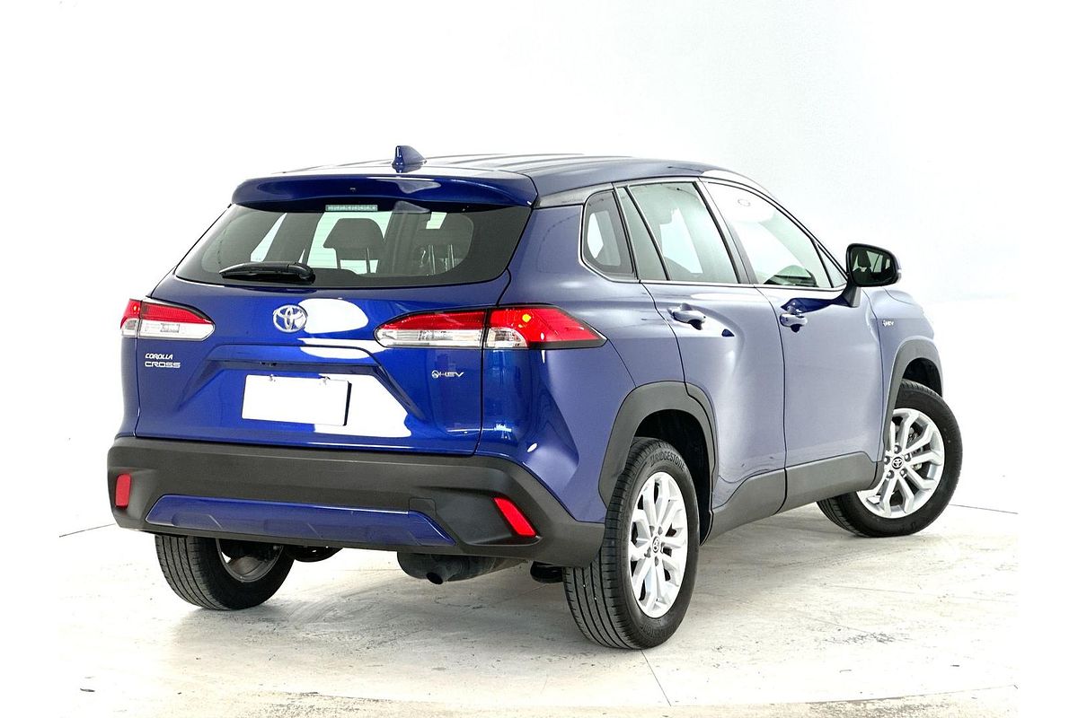 2024 Toyota Corolla Cross GX MXGH10R