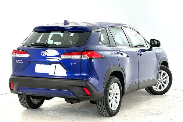 2024 Toyota Corolla Cross GX MXGH10R