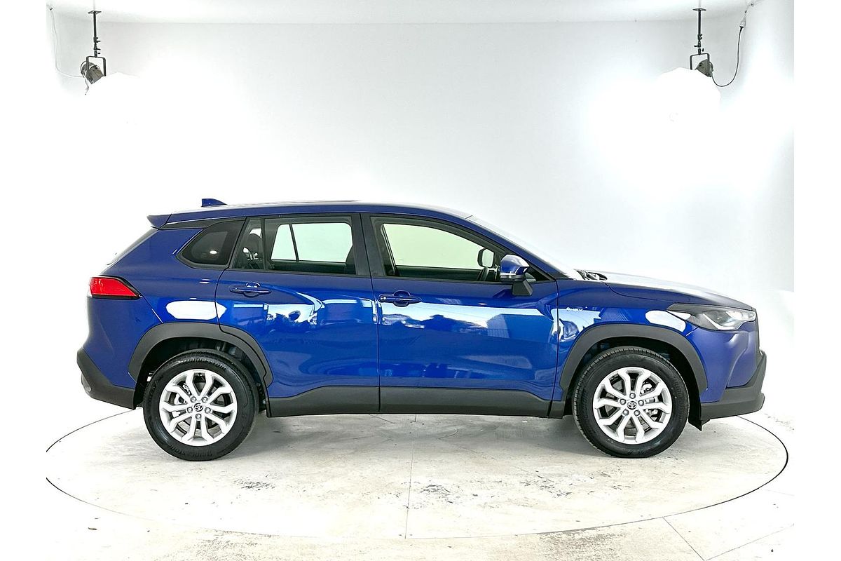 2024 Toyota Corolla Cross GX MXGH10R