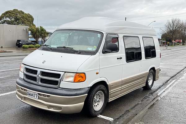 2001 Dodge RAM STARCRAFT