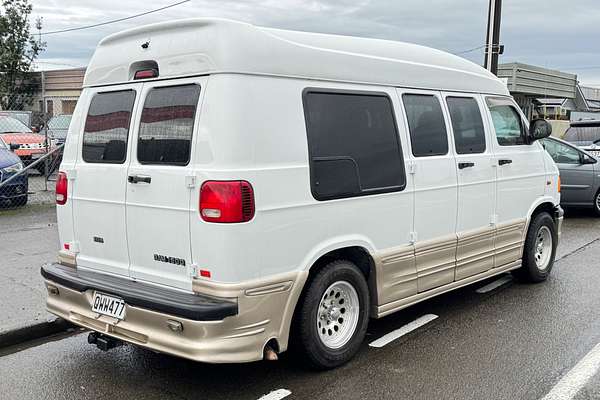 2001 Dodge RAM STARCRAFT