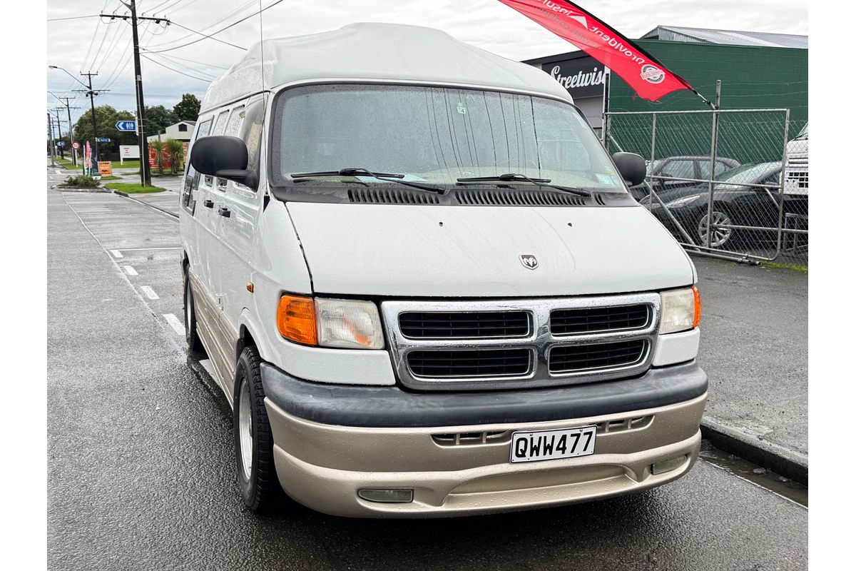 2001 Dodge RAM STARCRAFT