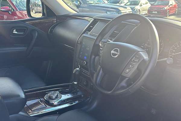 2024 Nissan Patrol Ti Y62