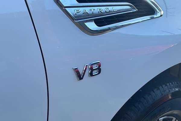 2024 Nissan Patrol Ti Y62