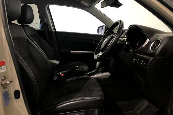 2022 Suzuki Vitara Turbo LY Series II