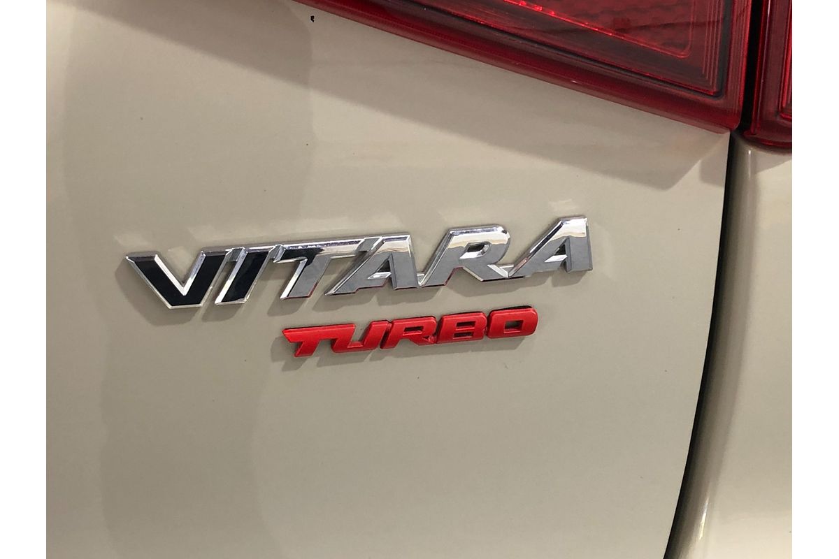 2022 Suzuki Vitara Turbo LY Series II