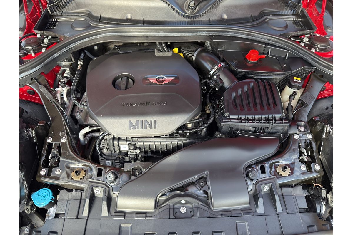 2017 MINI Clubman COOPER 1.5P/6AT/SL/5