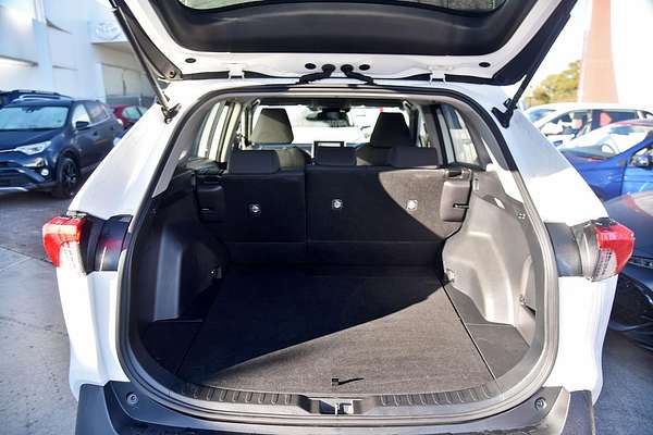 2022 Toyota RAV4 GX AXAH52R