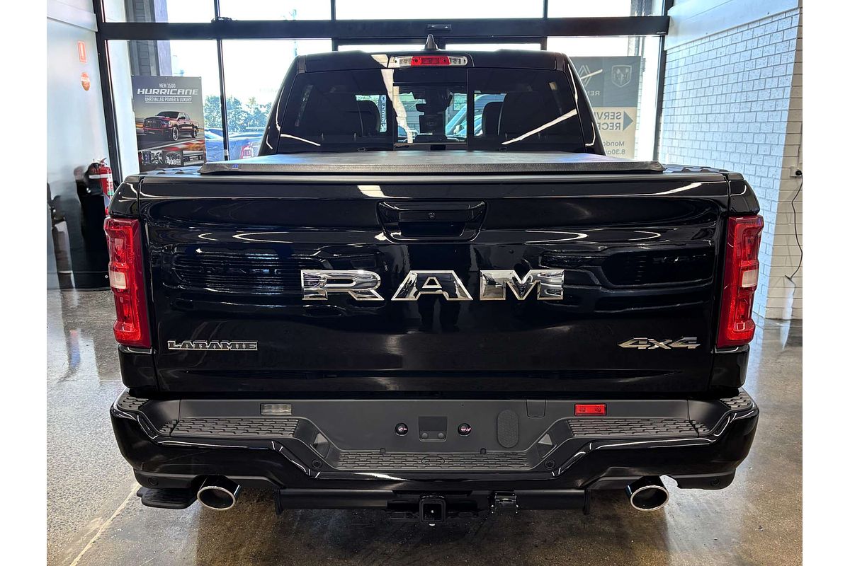 2025 RAM 1500 Laramie Sport Hurricane SO RamBox DT 4X4 SWB