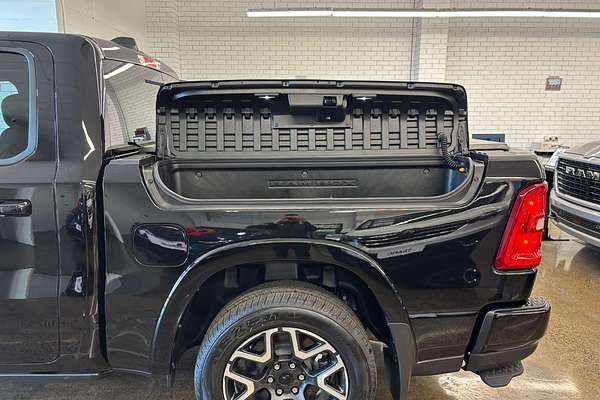 2025 RAM 1500 Laramie Sport Hurricane SO RamBox DT 4X4 SWB