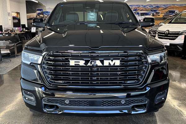 2025 RAM 1500 Laramie Sport Hurricane SO RamBox DT 4X4 SWB