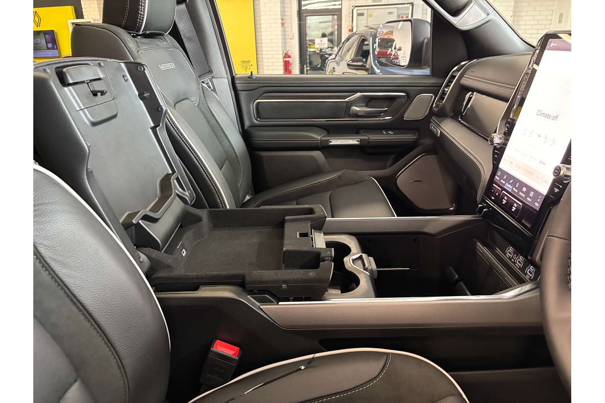 2025 RAM 1500 Laramie Sport Hurricane SO RamBox DT 4X4 SWB