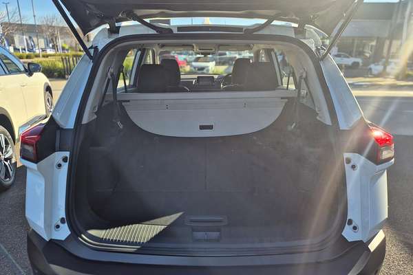2024 Nissan X-TRAIL ST T33