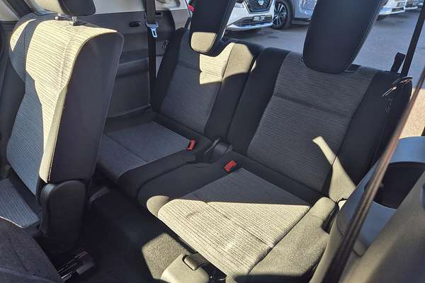 2024 Nissan X-TRAIL ST T33