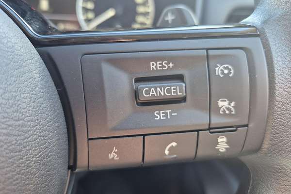 2024 Nissan X-TRAIL ST T33