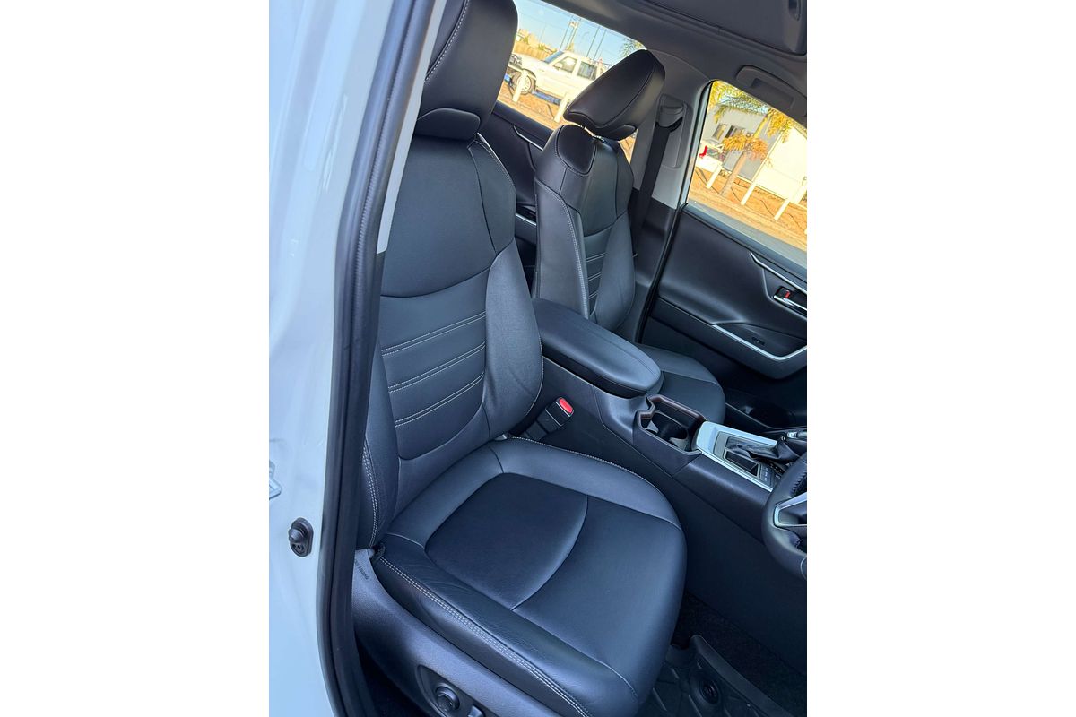 2021 Toyota RAV4 Cruiser MXAA52R