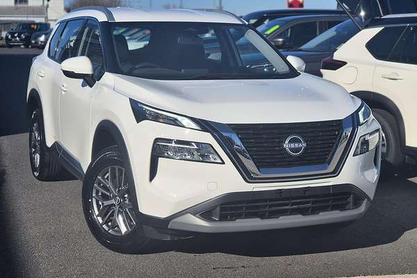 2024 Nissan X-TRAIL ST T33