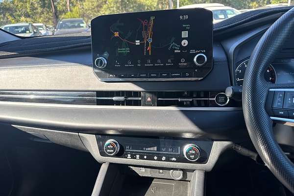 2023 Mitsubishi Outlander LS ZM