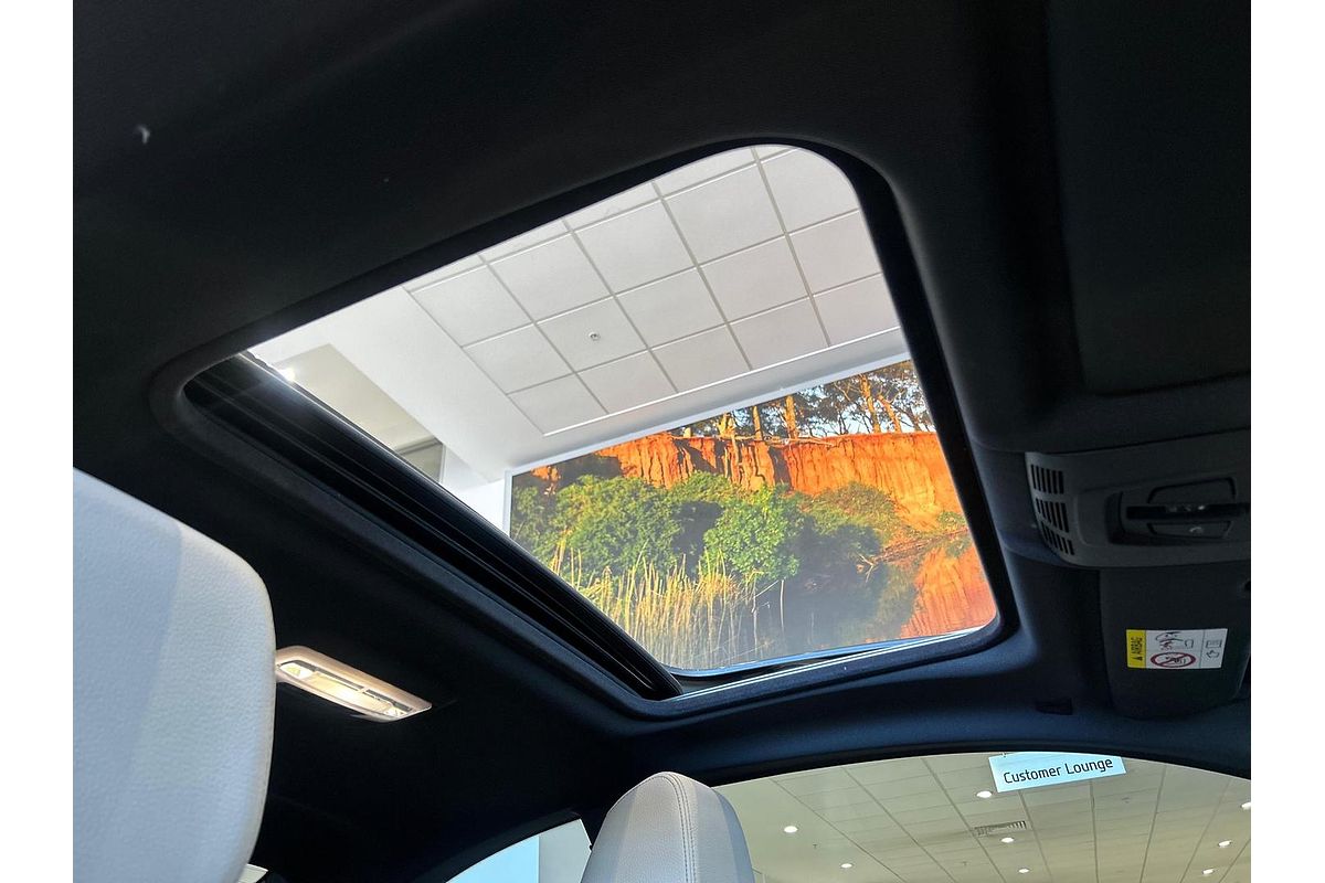 2018 BMW 2 Series 220i M Sport F22 LCI