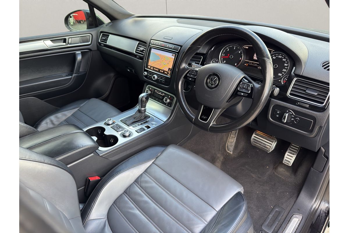 2016 Volkswagen Touareg TDI 250KW V8 4.1D/4WD/8