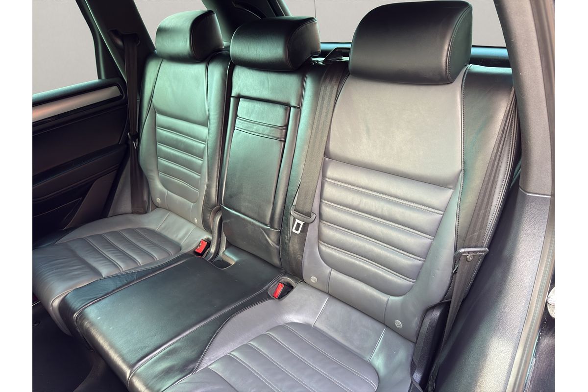2016 Volkswagen Touareg TDI 250KW V8 4.1D/4WD/8