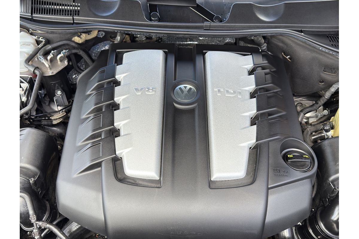 2016 Volkswagen Touareg TDI 250KW V8 4.1D/4WD/8