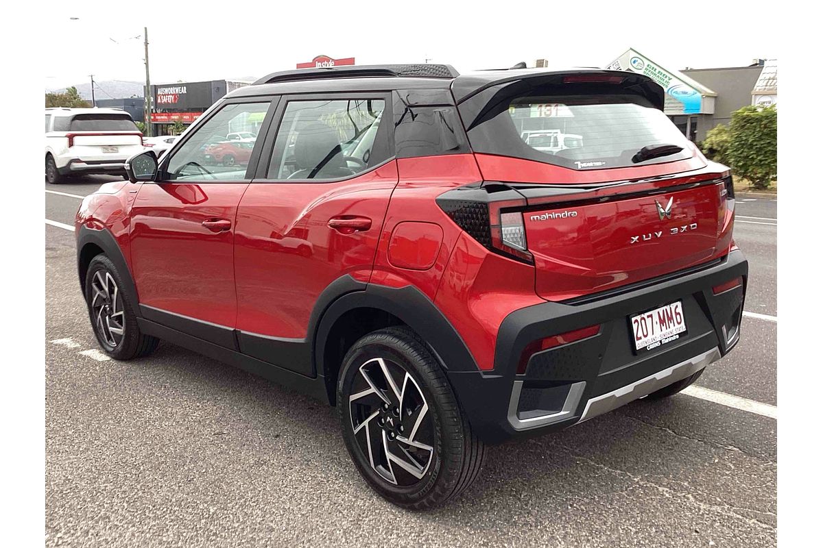 2025 Mahindra XUV3XO AX7L
