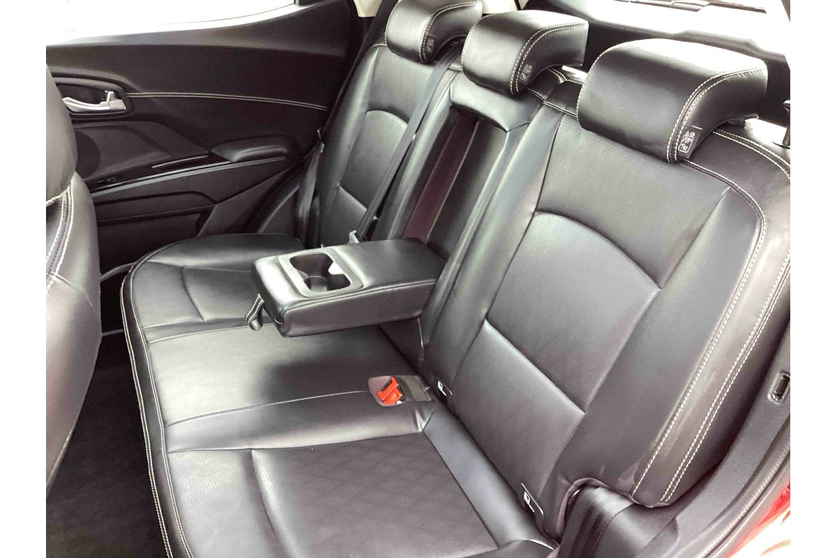 2025 Mahindra XUV3XO AX7L