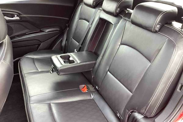2025 Mahindra XUV3XO AX7L