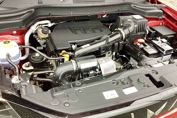 2025 Mahindra XUV3XO AX7L