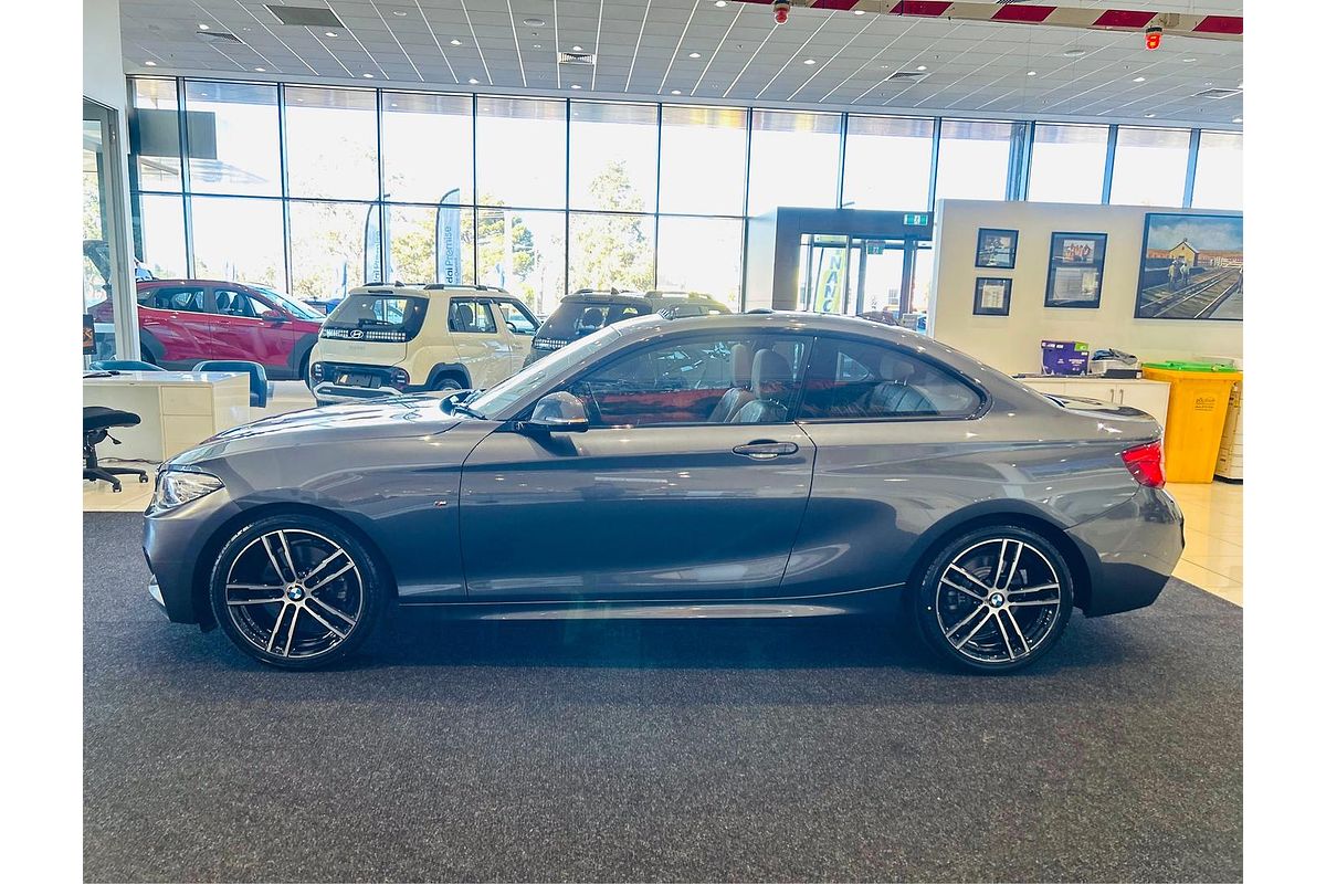 2018 BMW 2 Series 220i M Sport F22 LCI