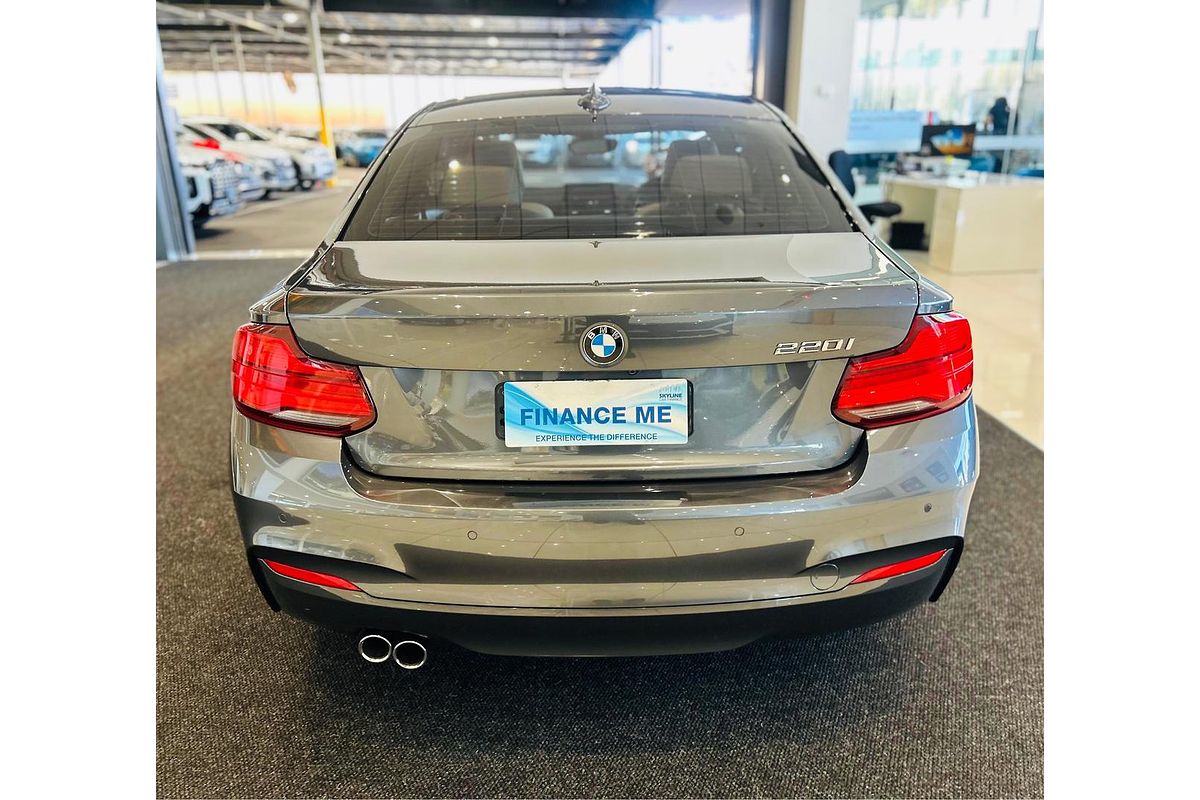 2018 BMW 2 Series 220i M Sport F22 LCI
