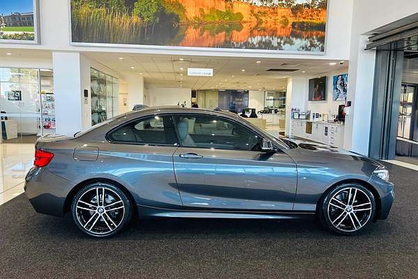 2018 BMW 2 Series 220i M Sport F22 LCI