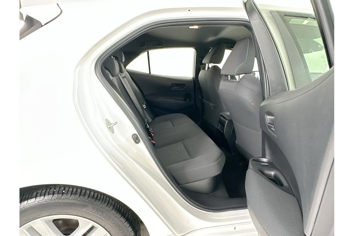 2022 Toyota Corolla Ascent Sport Hybrid ZWE211R