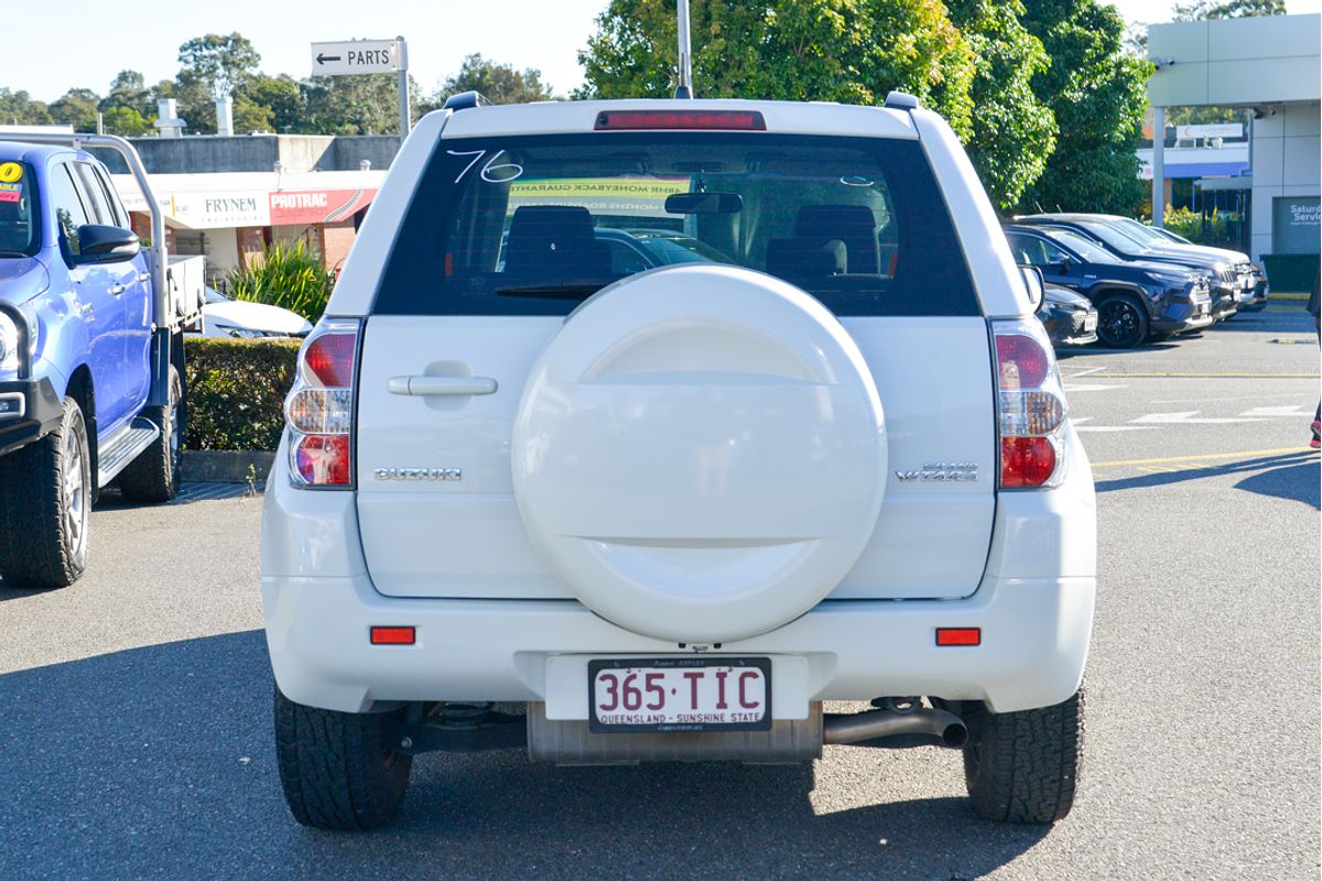 2013 Suzuki Grand Vitara  JB