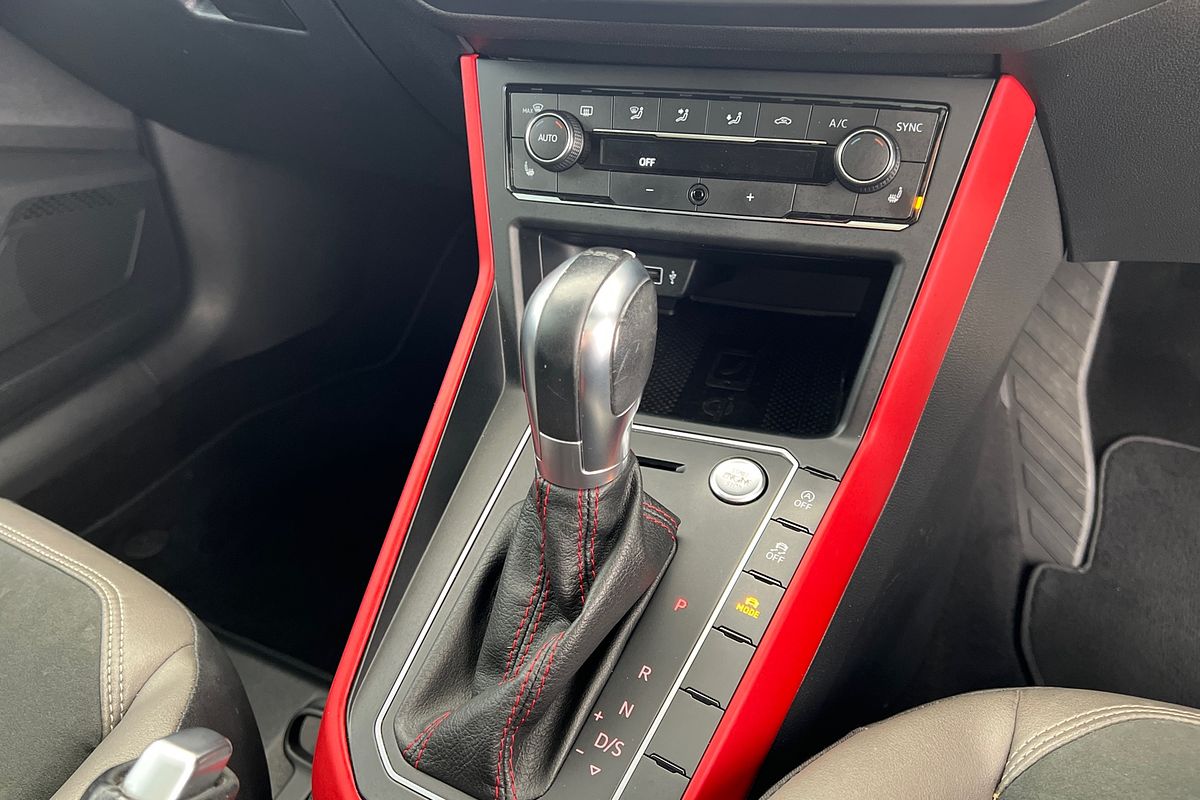 2018 Volkswagen Polo GTI AW