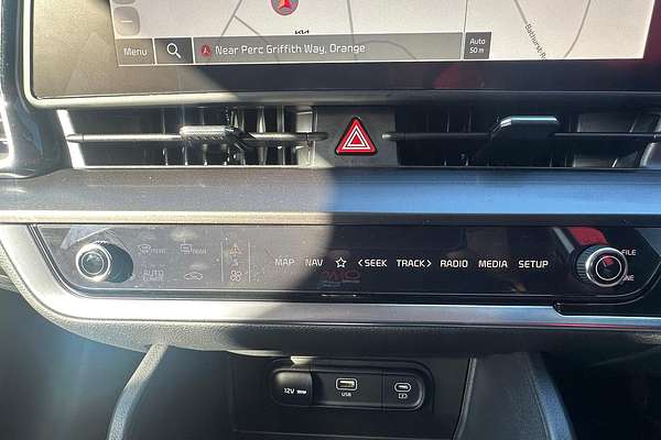 2024 Kia Sportage SX NQ5