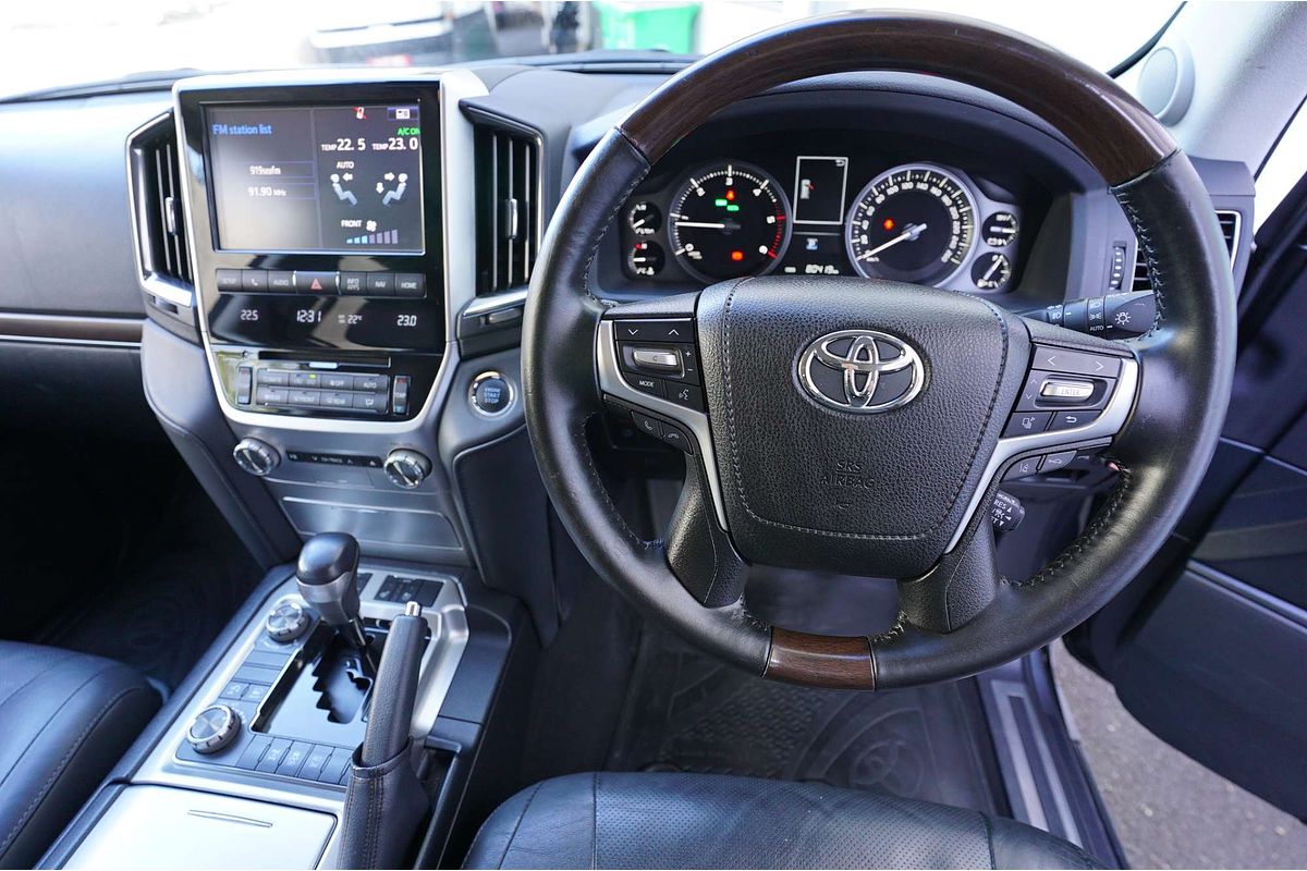 2020 Toyota Landcruiser Landcruiser Wagon Sahara 4.5L T Diesel Automatic VDJ200R