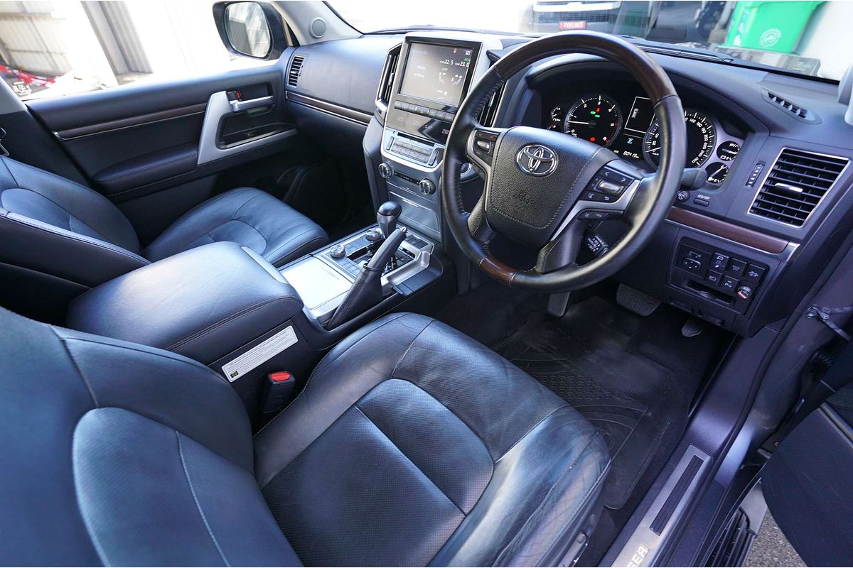 2020 Toyota Landcruiser Landcruiser Wagon Sahara 4.5L T Diesel Automatic VDJ200R