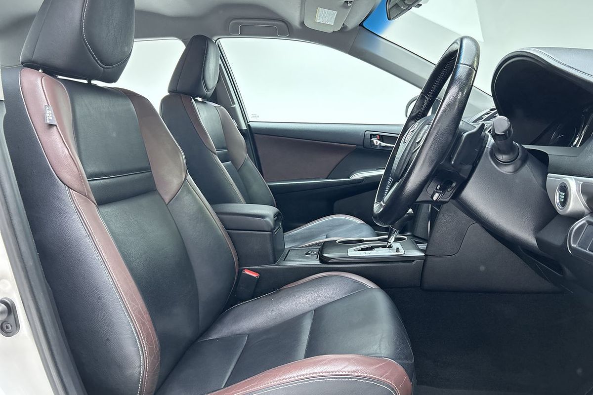 2017 Toyota Camry Atara SX ASV50R