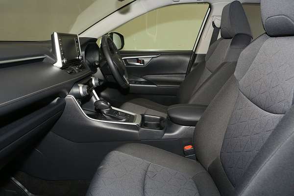 2020 Toyota RAV4 GXL AXAH52R