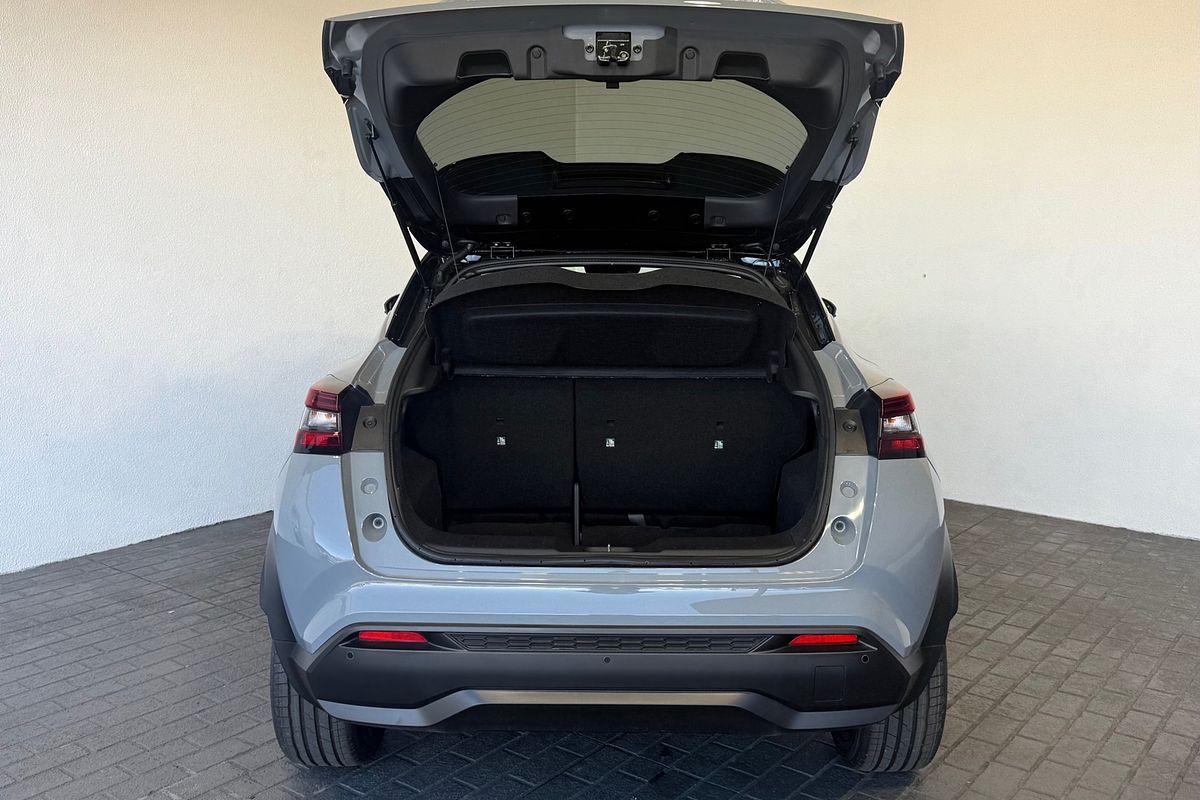 2024 Nissan JUKE ST-L F16