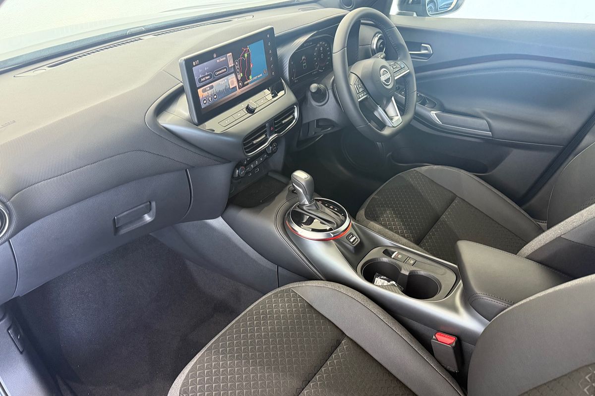 2024 Nissan JUKE ST-L F16