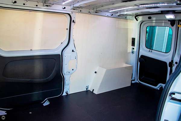 2024 Renault Trafic Premium X82 LWB