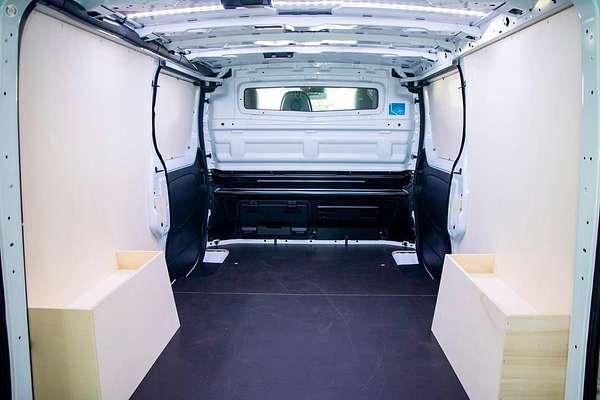 2024 Renault Trafic Premium X82 LWB