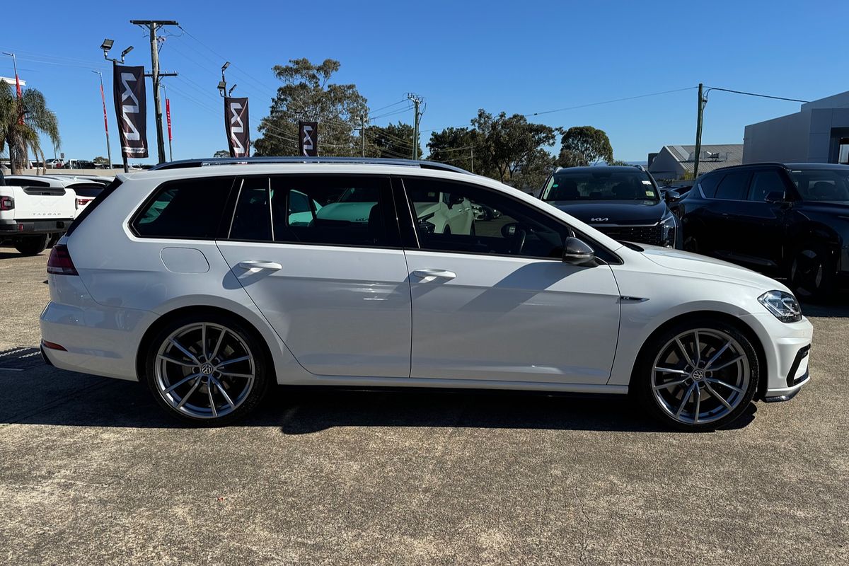 2017 Volkswagen Golf R Wolfsburg Edition 7.5