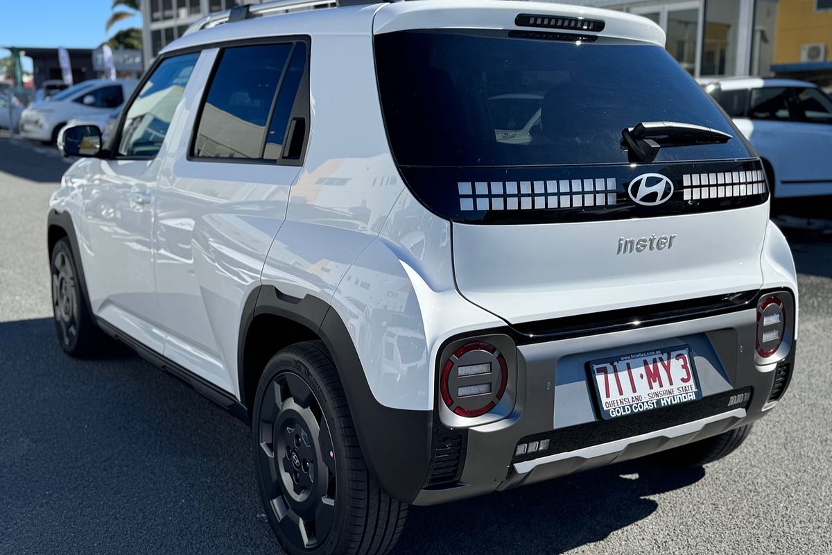 2025 Hyundai INSTER Cross AX.V1