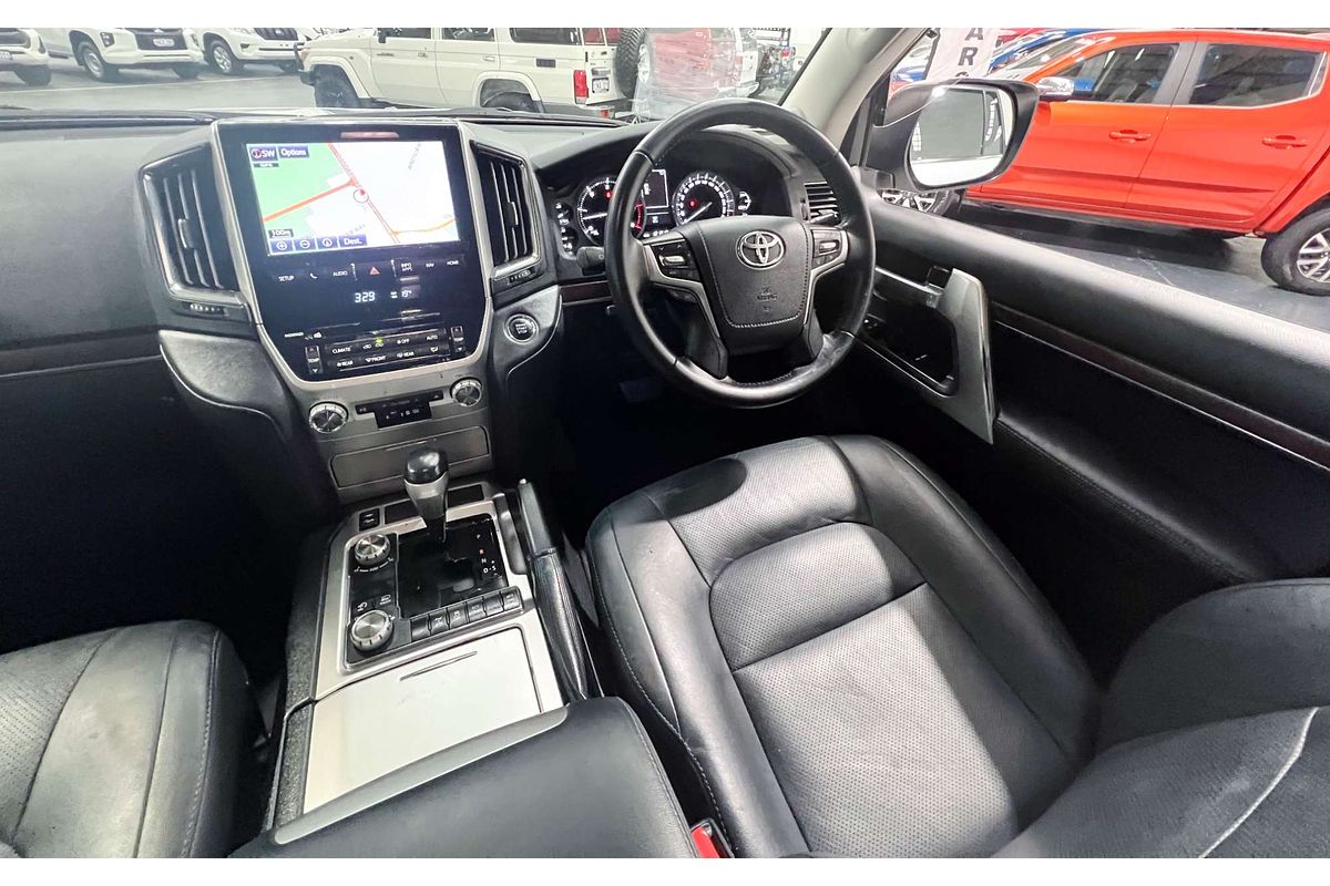 2017 Toyota Landcruiser VX VDJ200R