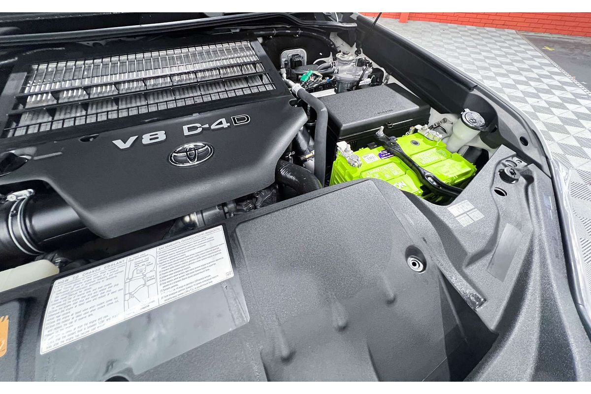 2017 Toyota Landcruiser VX VDJ200R